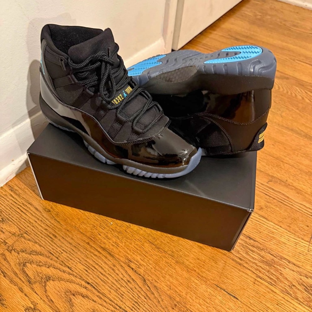 2025 11 Retro Gamma Blue